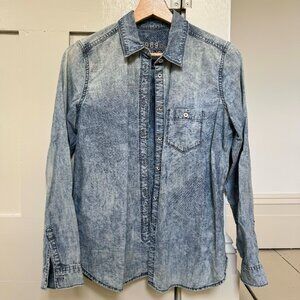 GAP 1969 — Women's Acid-Washed Denim Button Down Shirt — US Size S